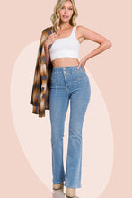 Load image into Gallery viewer, Pintuck Detailed Waist Flare Denim Pants