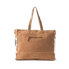 Load image into Gallery viewer, Forester Junction Weekender Bag