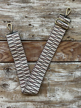 Load image into Gallery viewer, Detachable Guitar Bag Strap