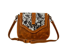 Load image into Gallery viewer, The Tyson Trail Leather Hairon Bag