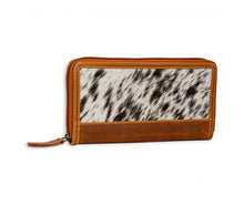 Load image into Gallery viewer, Taragon Hair-on Hide Wallet