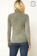 Load image into Gallery viewer, Organic Mineral Washed Turtle Neck
