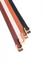 Load image into Gallery viewer, Minimalist Gold Horseshoe Belt
