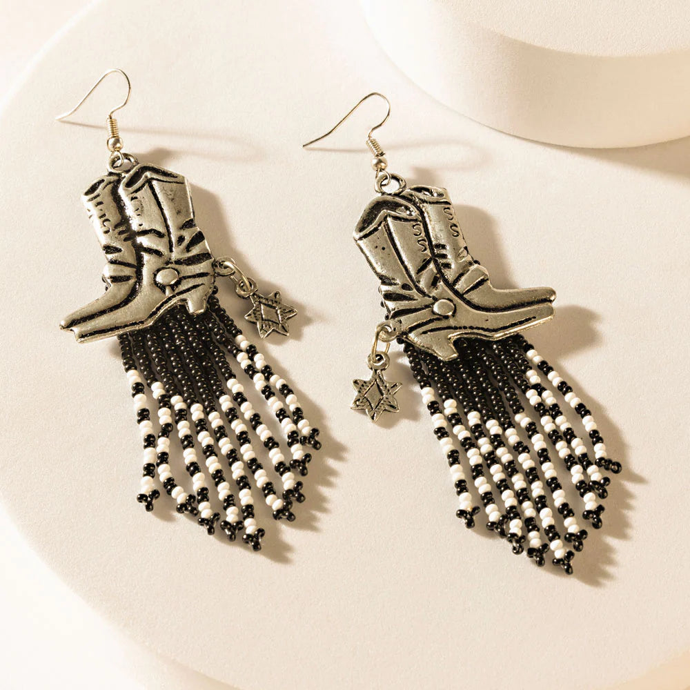 Cowgirl Cosmo Earrings in Rodeo Silver