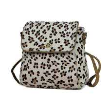 Load image into Gallery viewer, Quaint Leopard Print Leather &amp; Hairon Bag
