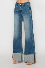 Load image into Gallery viewer, MID RISE CUFFED FULL LENGTH JEANS
