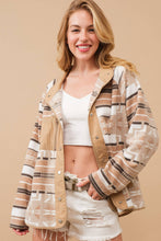 Load image into Gallery viewer, Aztec Fleece Print Outdoor Jacket
