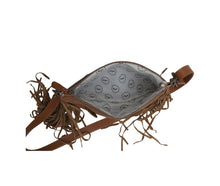 Load image into Gallery viewer, Dusty Handtooled Bag

