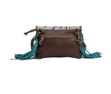 Load image into Gallery viewer, Minun Leather &amp; Hairon Bag
