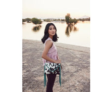 Load image into Gallery viewer, Minun Leather &amp; Hairon Bag
