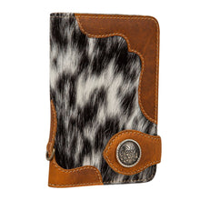 Load image into Gallery viewer, Palodan Hair-on Hide Compact Credit Card Holder
