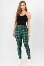 Load image into Gallery viewer, Plaid Clover Print Leggings
