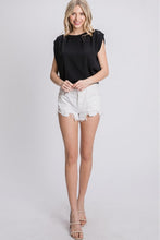Load image into Gallery viewer, Solid Cropped Top
