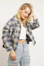 Load image into Gallery viewer, Cropped Plaid Jacket
