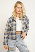 Load image into Gallery viewer, Cropped Plaid Jacket
