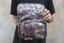 Load image into Gallery viewer, Chain Crossbody
