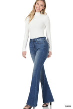 Load image into Gallery viewer, Dark High-Rise Flare Denim Pants
