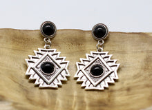 Load image into Gallery viewer, Western Style Dangle Earrings
