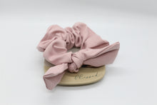 Load image into Gallery viewer, Hair Scrunchie With Tie

