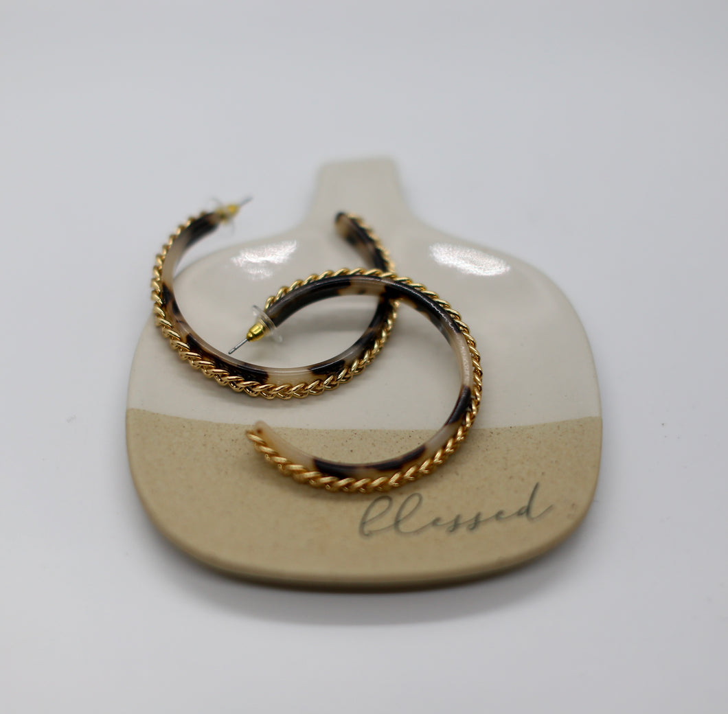 Tortoise Shell Chain Hoop Earrings