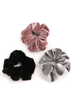 Load image into Gallery viewer, Velvet Hair Scrunchies
