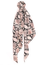 Load image into Gallery viewer, Snake Print Long Tail Scrunchie
