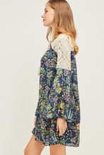 Load image into Gallery viewer, Floral Print Shift Dress
