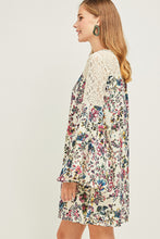 Load image into Gallery viewer, Floral Print Shift Dress
