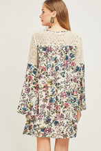Load image into Gallery viewer, Floral Print Shift Dress
