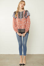 Load image into Gallery viewer, Floral Print Scoop-Neck Blouse

