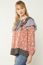 Load image into Gallery viewer, Floral Print Scoop-Neck Blouse
