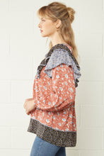 Load image into Gallery viewer, Floral Print Scoop-Neck Blouse
