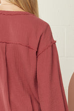 Load image into Gallery viewer, Crinkled V-Neck Top
