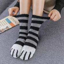 Load image into Gallery viewer, Paw Socks
