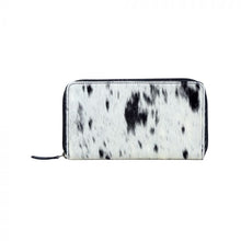 Load image into Gallery viewer, Valley Wonder Wallet
