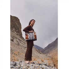 Load image into Gallery viewer, Ailyak Tote Bag
