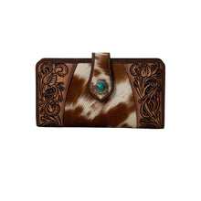 Load image into Gallery viewer, Roscoe Ridge Hand-Tooled Wallet

