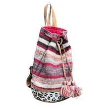 Load image into Gallery viewer, Bucket Tote Backpack
